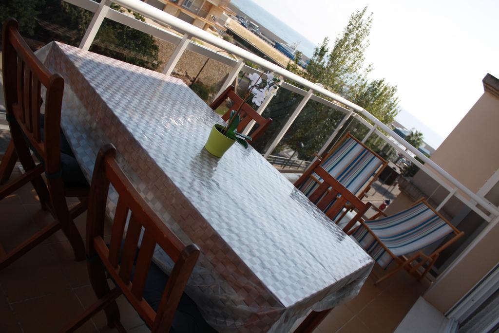 Riba Aurea Apartment L'Ametlla de Mar Luaran gambar